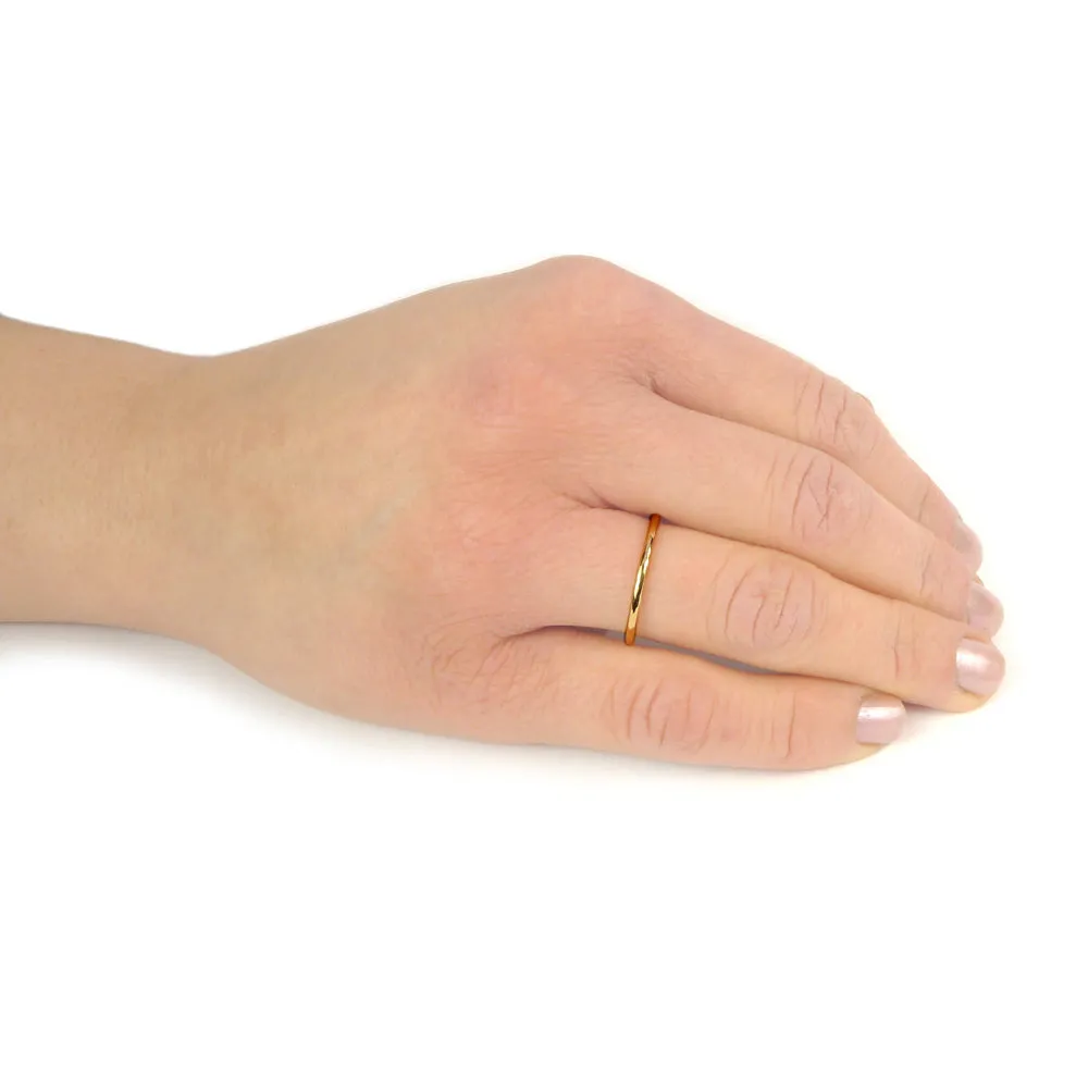 1.5mm 18ct Rose Gold Halo Hammered Wedding Ring