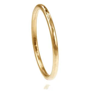 1.5mm 18ct Rose Gold Halo Hammered Wedding Ring