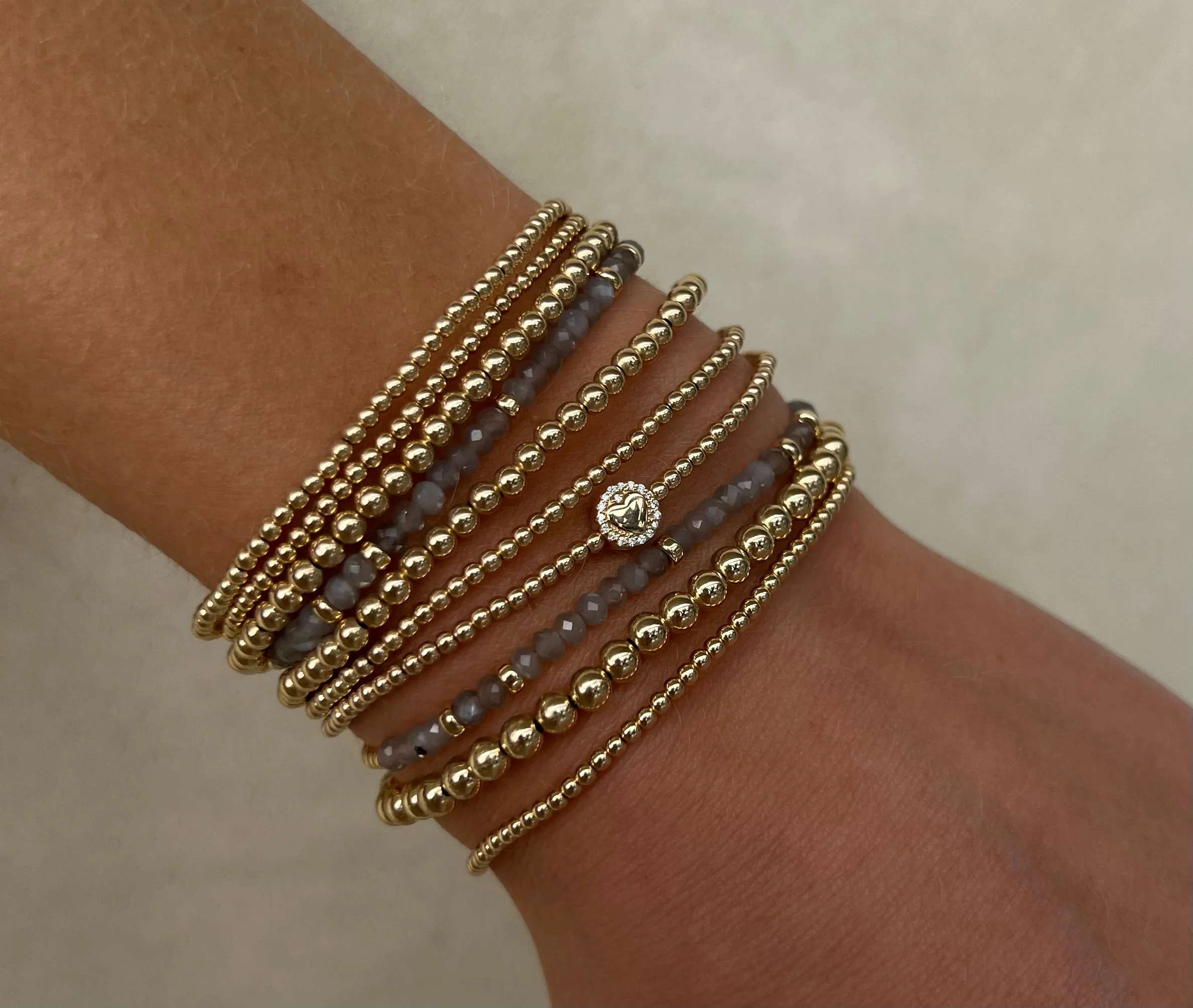 2MM Signature Bracelet With Pave Heart Bead