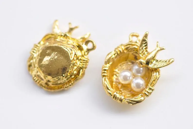 6 pcs Bird And Three Eggs In Nest Charms Pendants