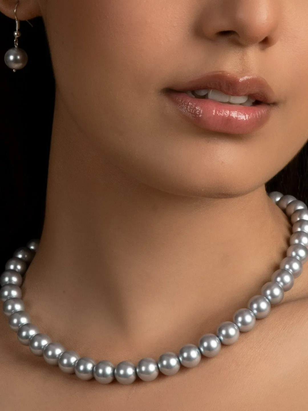 9 to 5 Pearl Necklace Set with Earrings