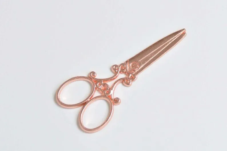 Barber Shop Victorian Scissors Pendants 25x60mm