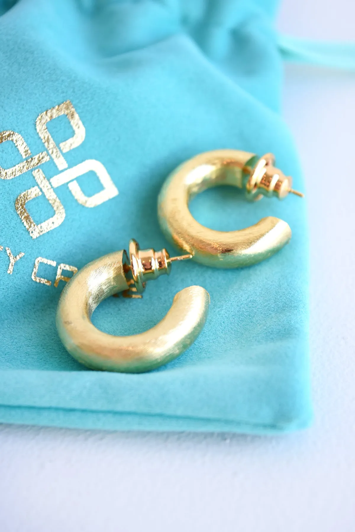 BETTY CARRE 0.5 CHUNKY GOLD HOOPS