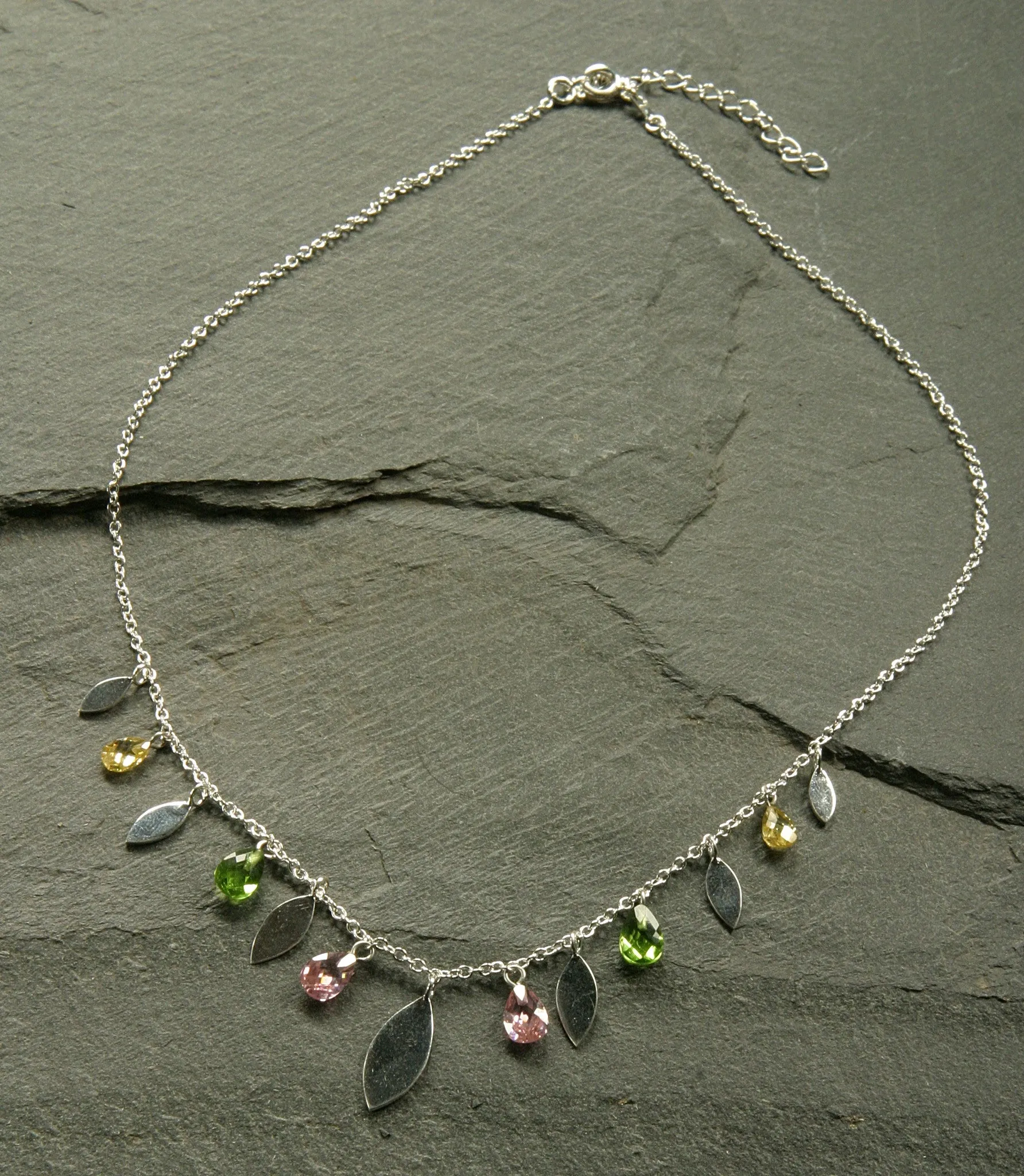 Delicate Drop Set