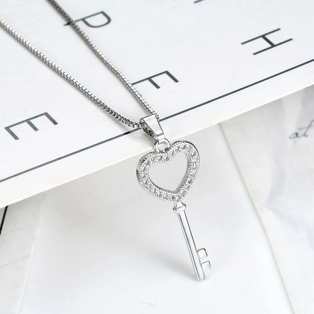 European Trendy Fashion Crystal Key Pendant Necklace