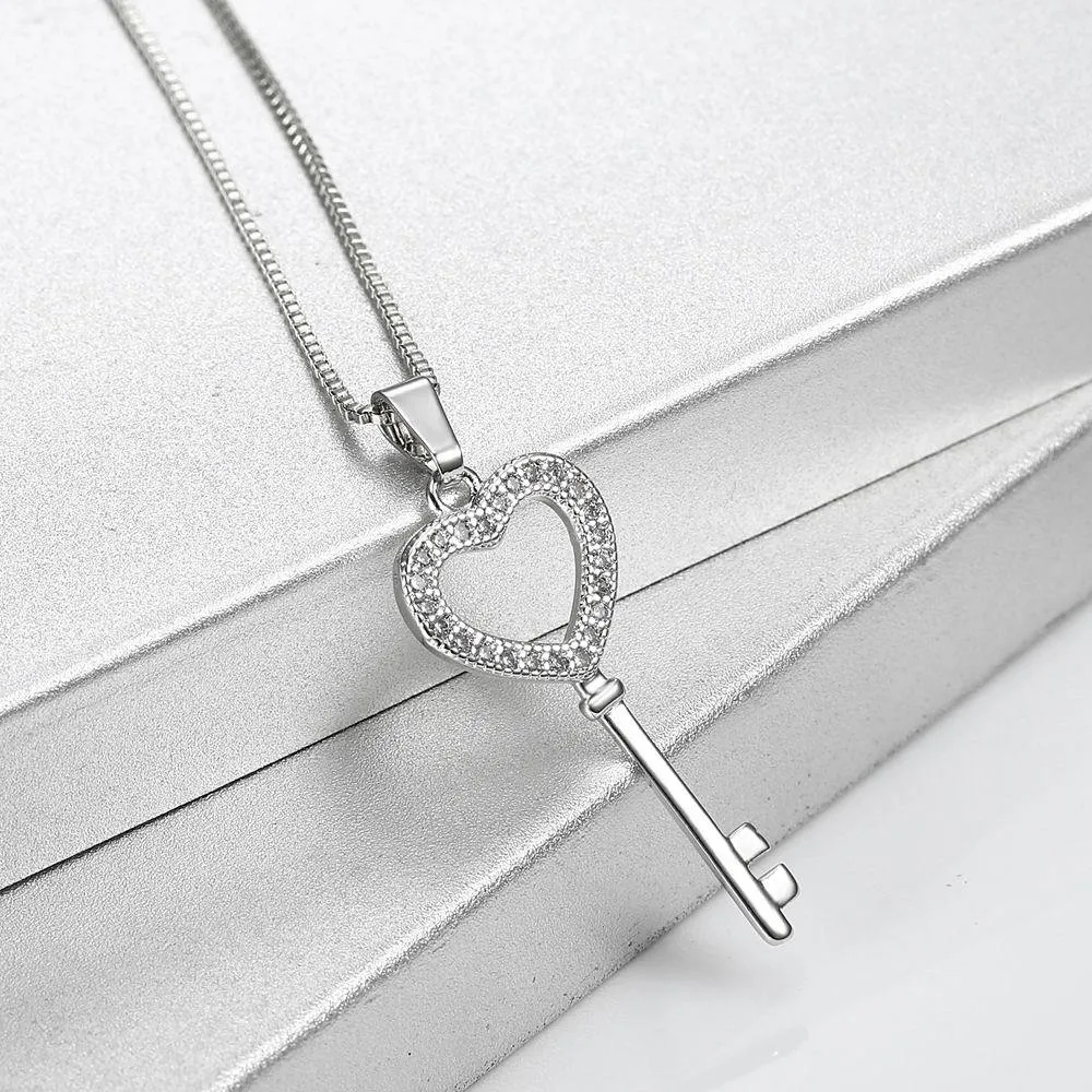European Trendy Fashion Crystal Key Pendant Necklace
