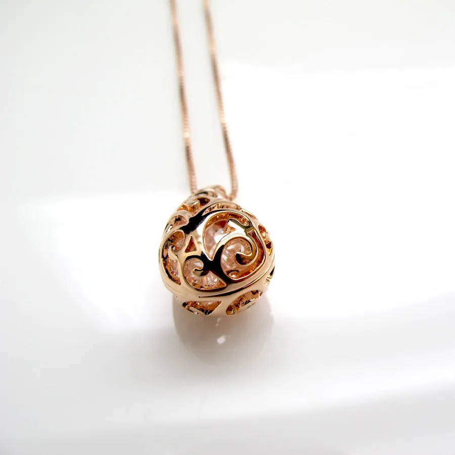 Exquisite drop necklace