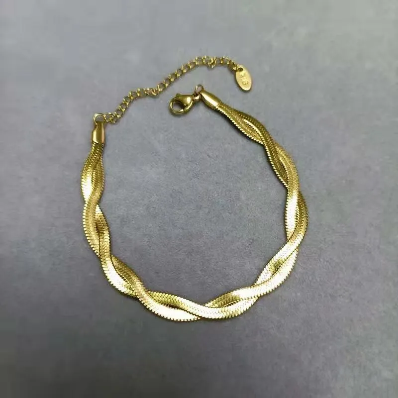 Fashion Upscale Jewelry Interweave Weaving Charms Snake Chain Choker Necklaces