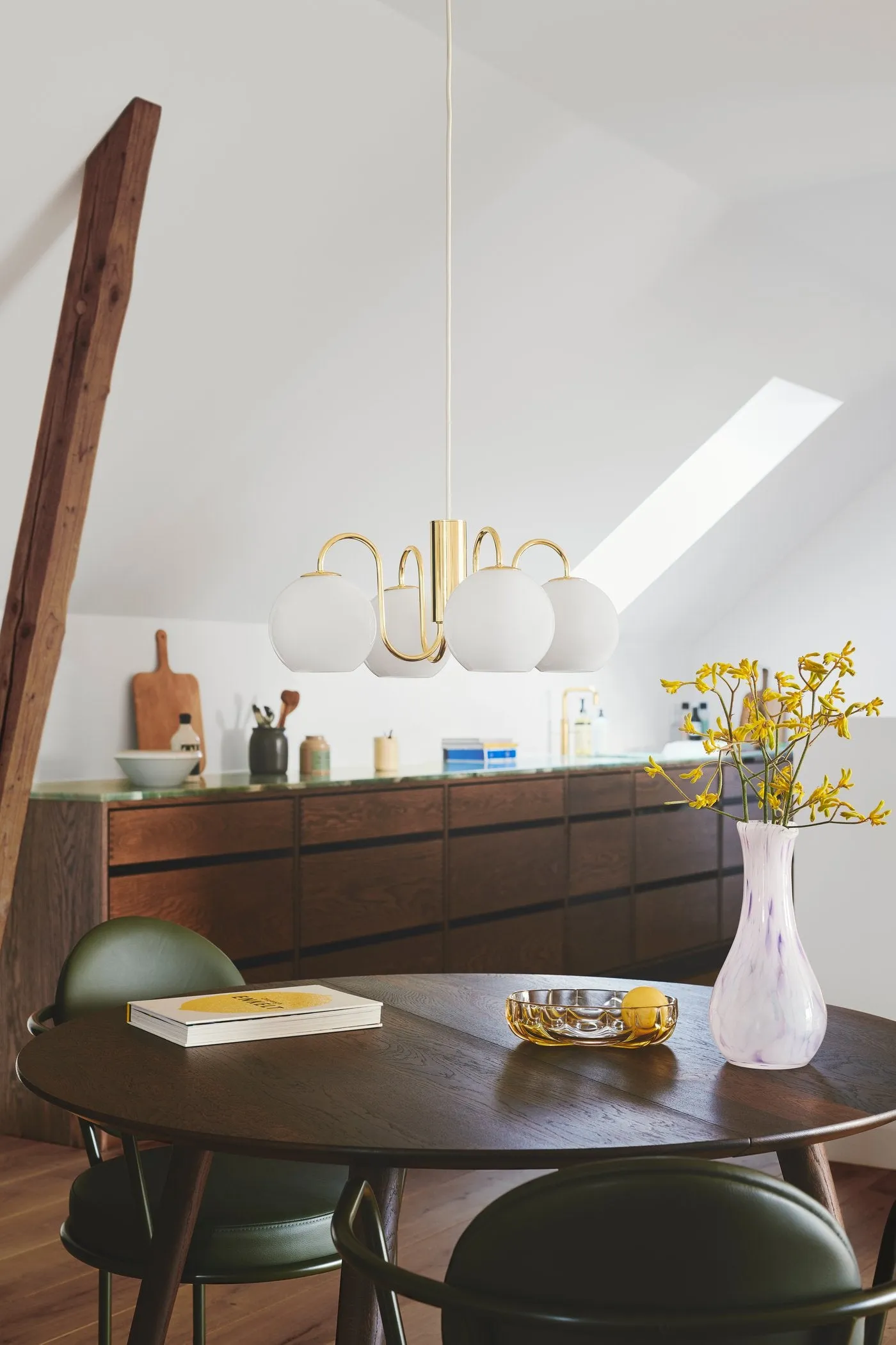 Franca 4lt Pendant Brass and Opal