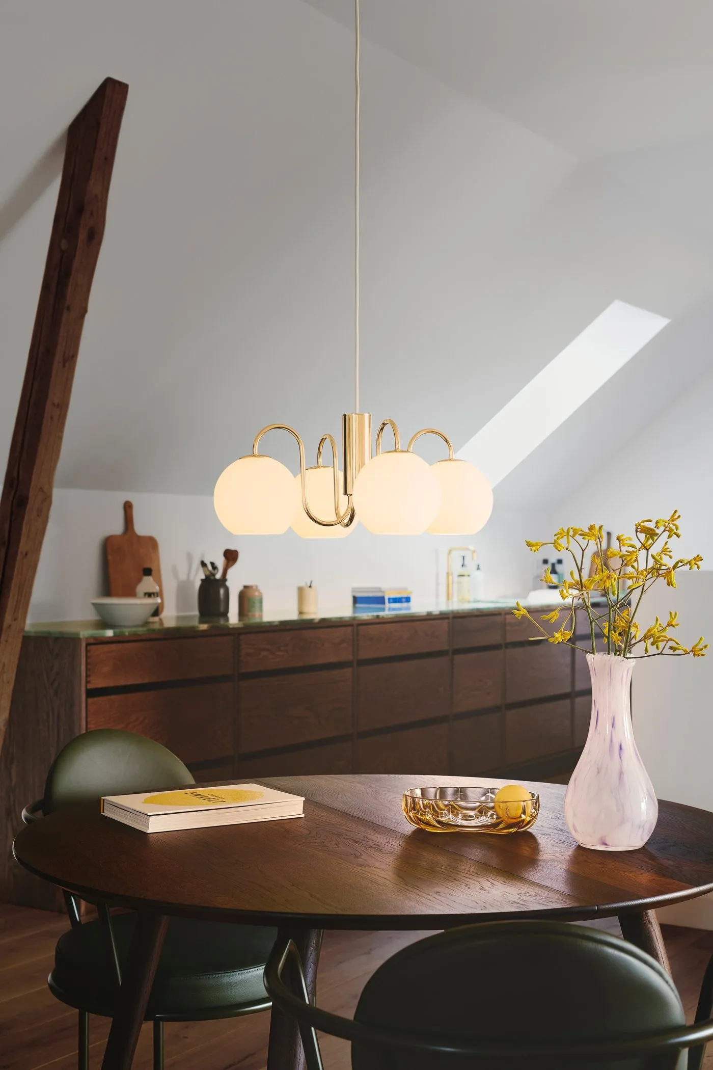 Franca 4lt Pendant Brass and Opal
