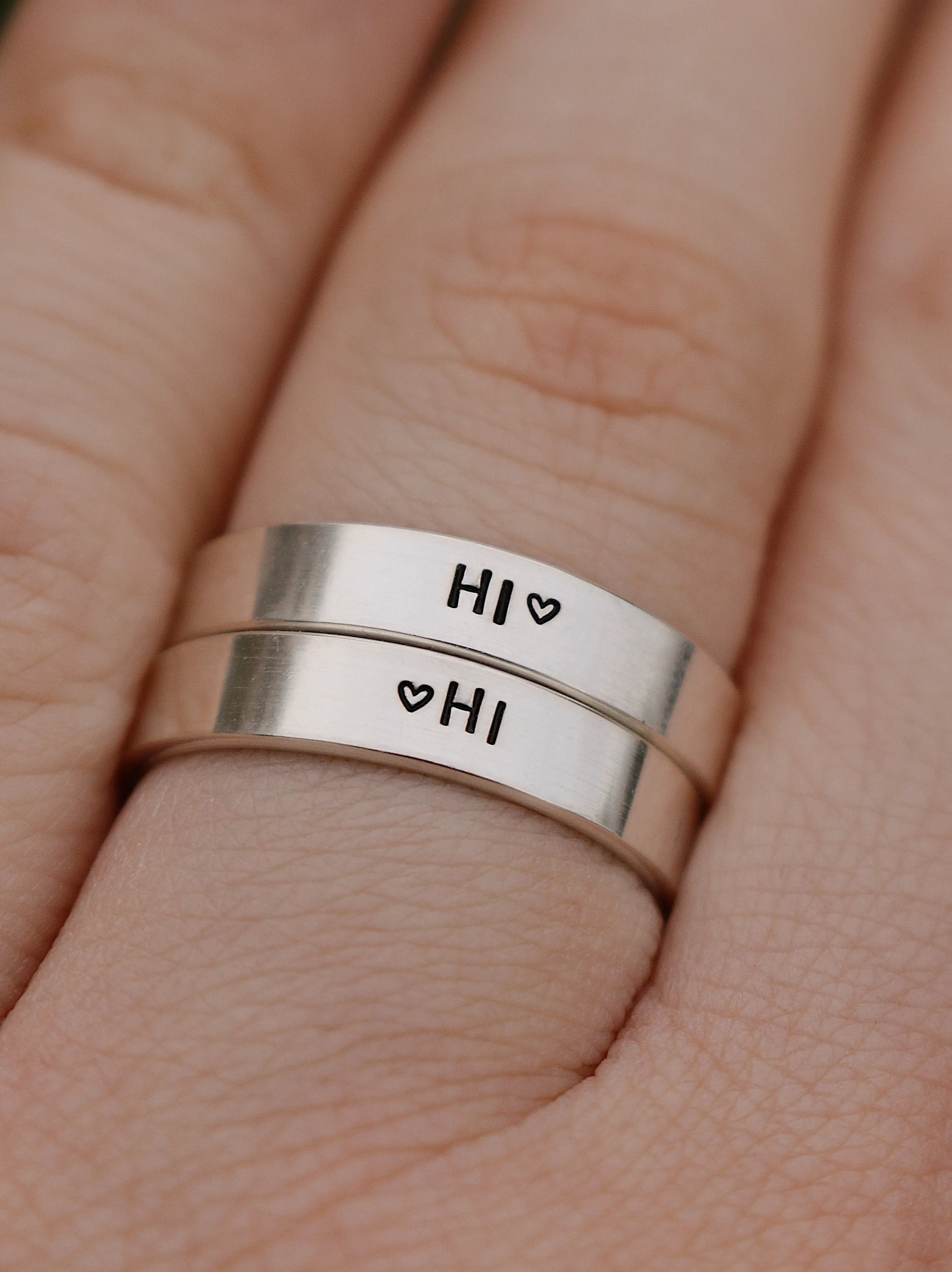 Hi Speech Bubble Ring Set