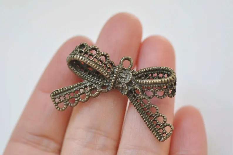 Lace Edge Bow Tie Knot Connectors Pendants Charms 23x43mm Bronze/Silver/Gold