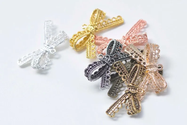 Lace Edge Bow Tie Knot Connectors Pendants Charms 23x43mm Bronze/Silver/Gold
