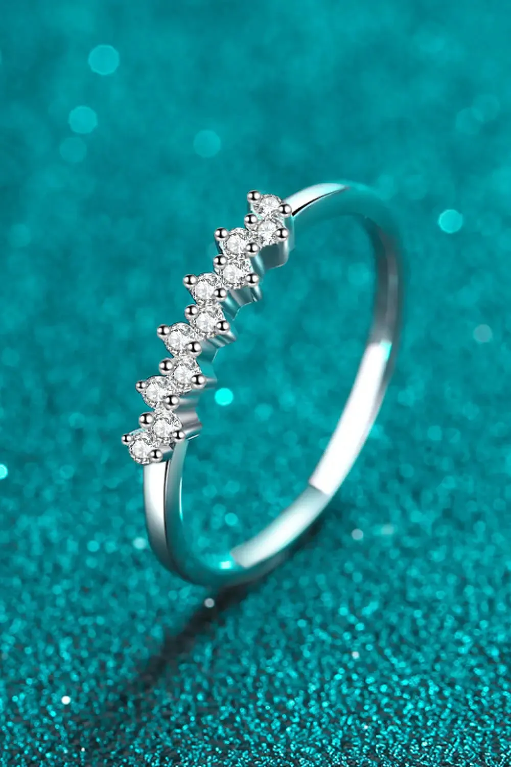 LOVCIA Eye-Catching 925 Sterling Silver Moissanite Ring