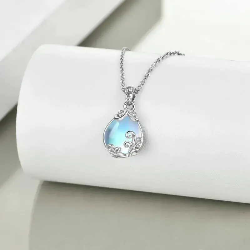 LOVCIA Sterling Silver Moonstone Filigree Teardrop Necklace Jewelry