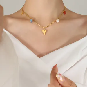 Love heart with pearls and stones necklace