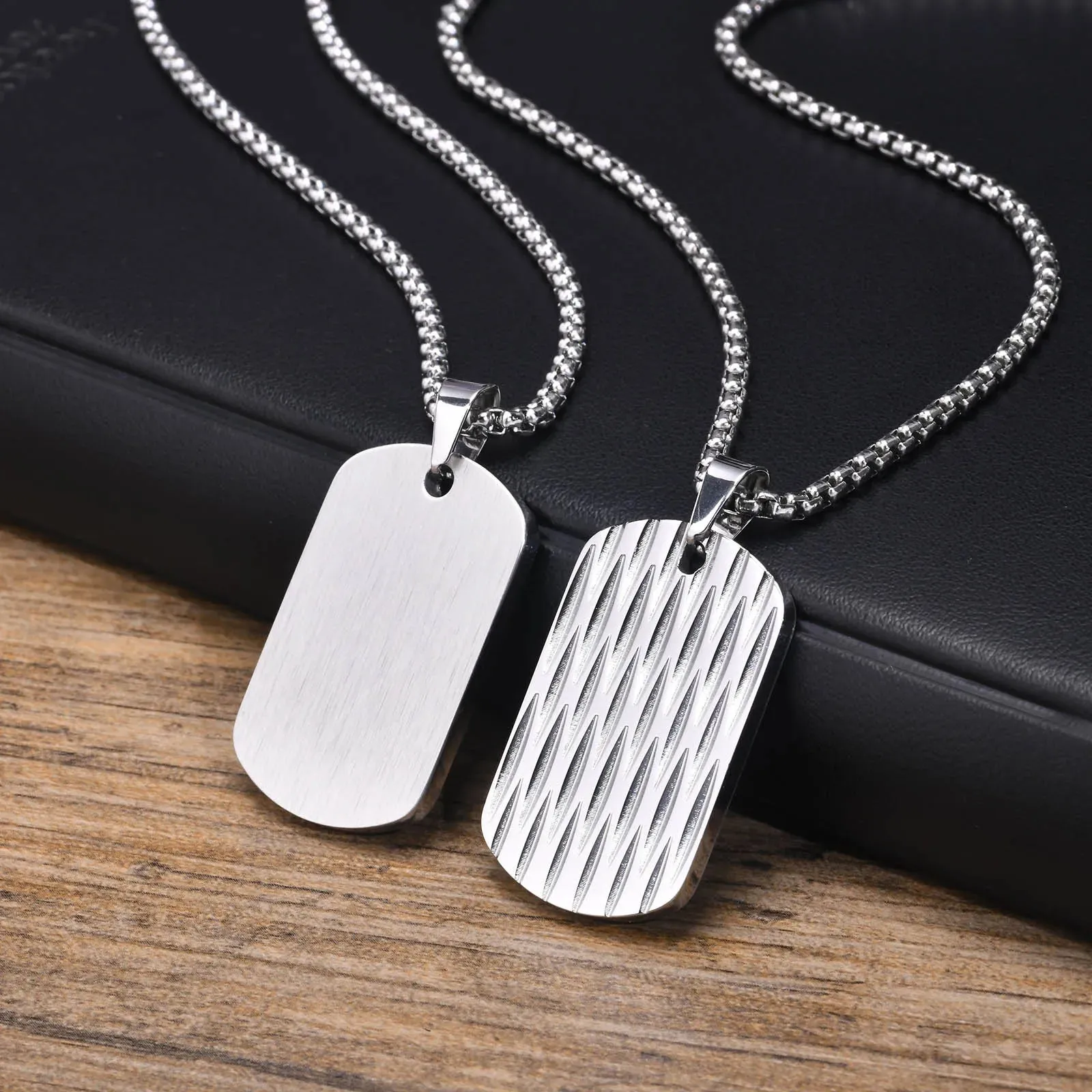 Mens Dog Tag Necklaces, Waterproof Stainless Steel Geometric Pendant Collar Birthday Gifts