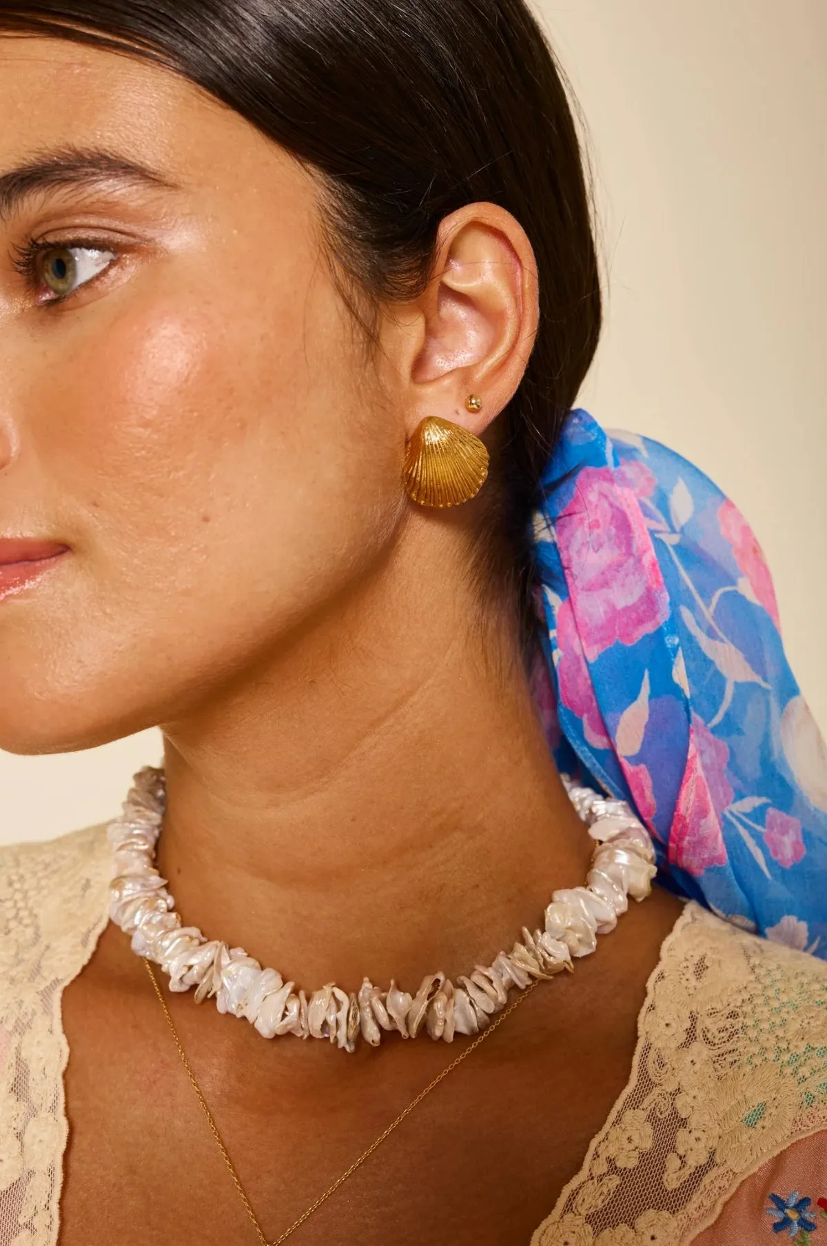 Meyra Earrings Gold