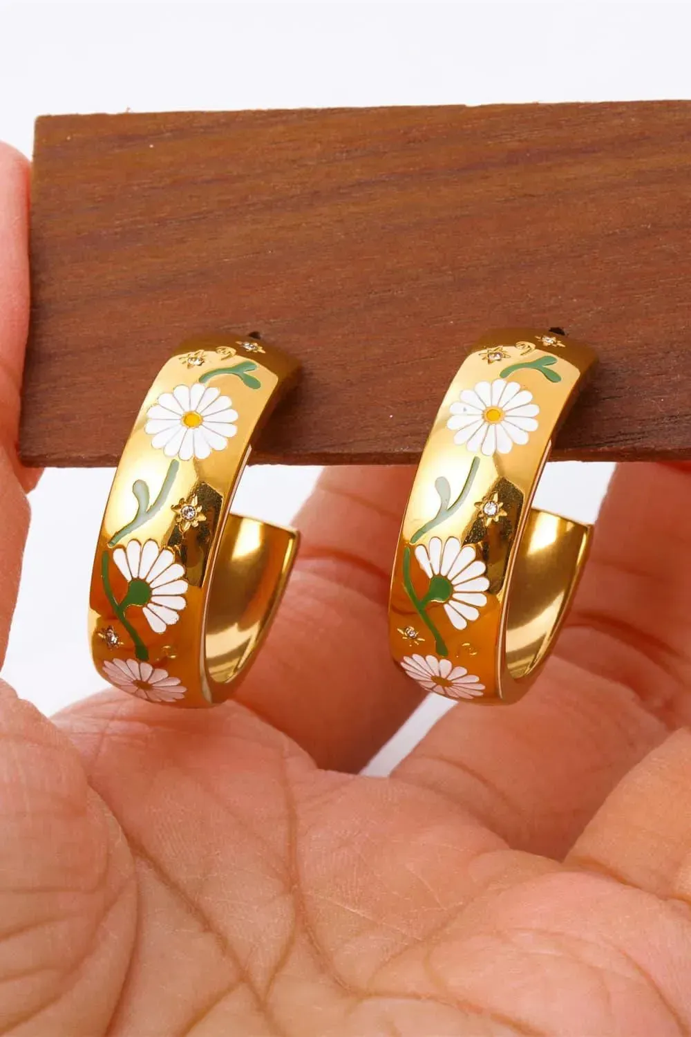 Modern 18K Gold-Plated C-Hoop Earrings in Stainless Steel