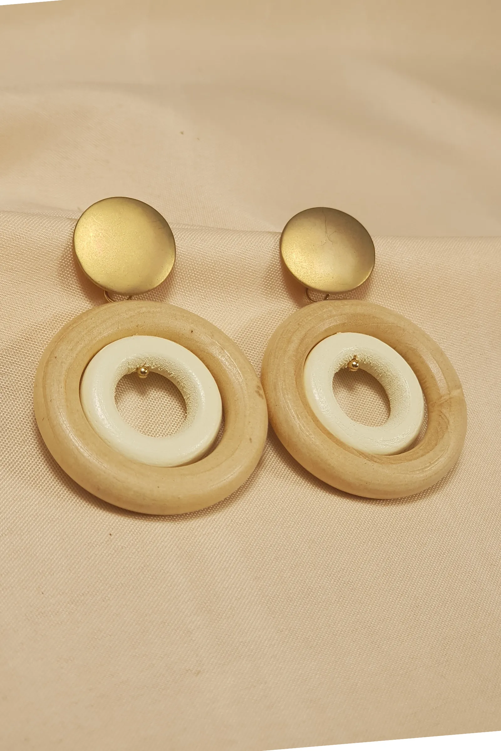 Modern Two-Tone Wood Dangle Earrings - LZ009