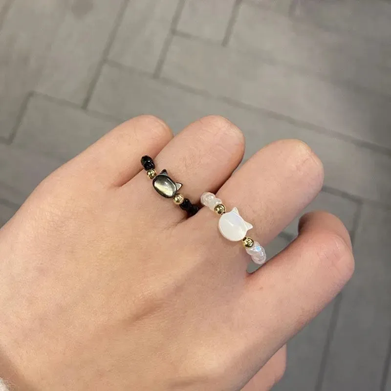 Natural Looking Moonstone Obsidian Cat Ring