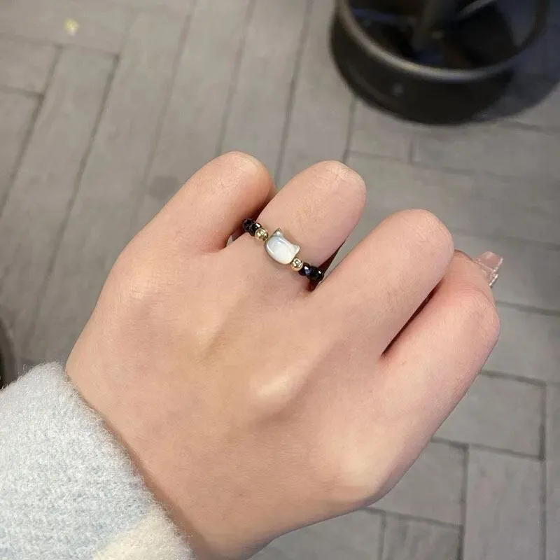 Natural Looking Moonstone Obsidian Cat Ring