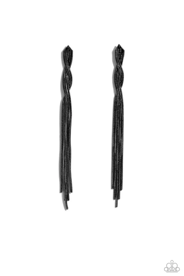 Paparazzi Earring ~ Ropin Rodeo Queen - Black