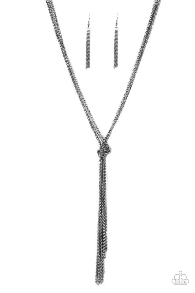 Paparazzi Necklace ~ KNOT All There - Black