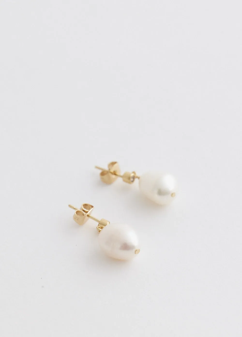 Pearly Earrings