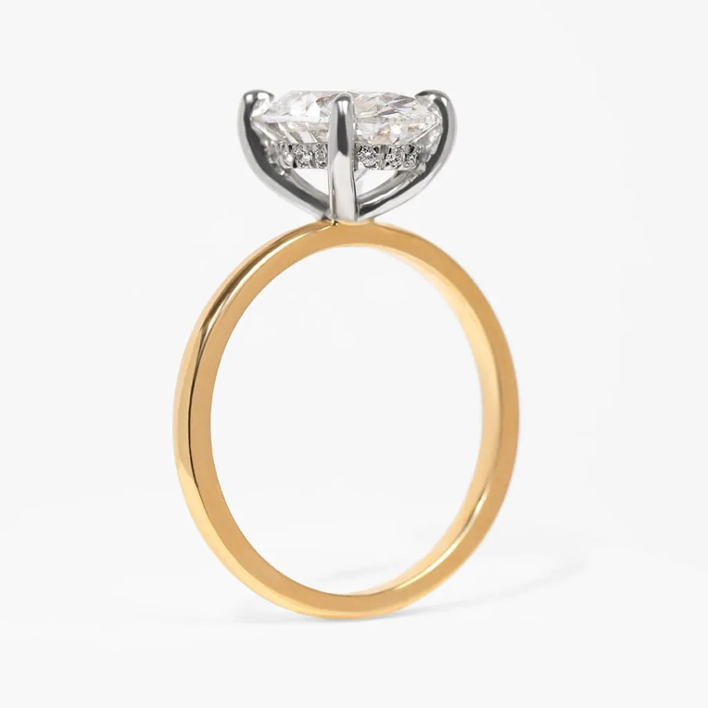 PENNY 1ct | Oval Solitaire Lab Diamond Set in 18ct Gold