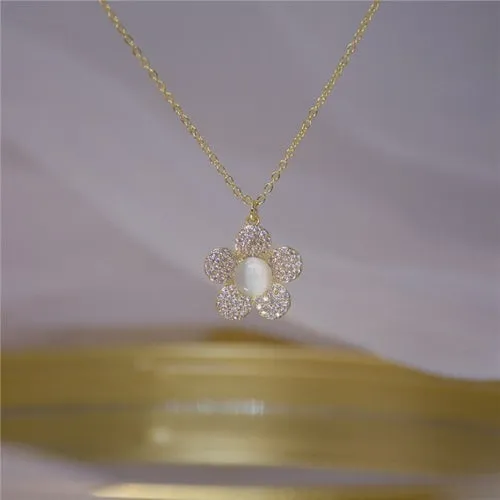 Romantic New Flower 14K Gold Bling Zircon Exquisite Necklace for Women